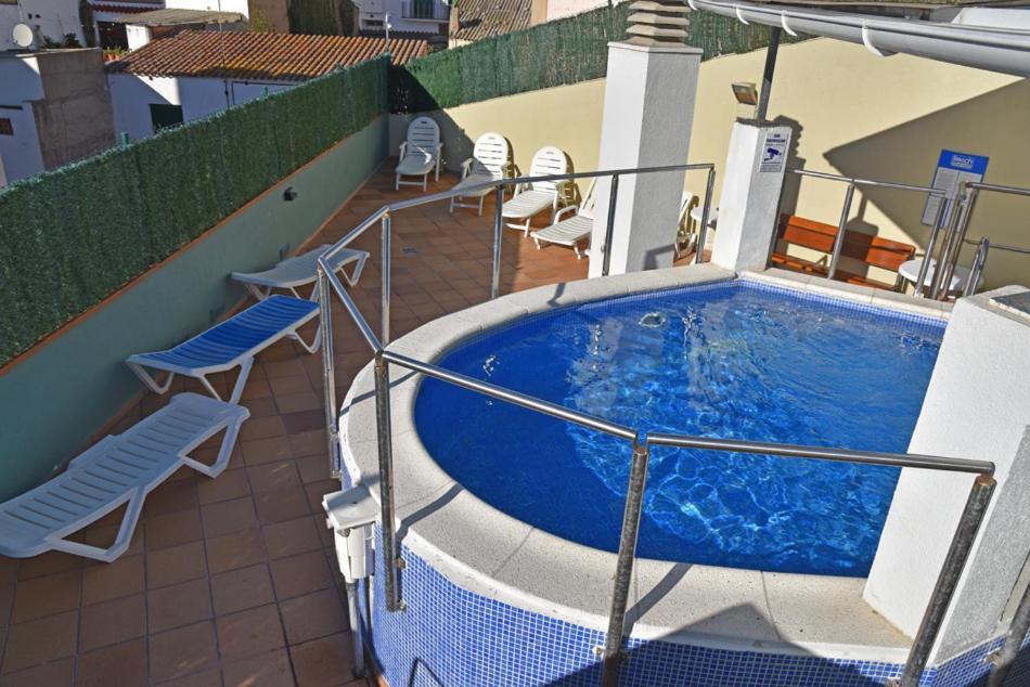 Apartamentos Ar Dosjoimi Lloret de Mar Kültér fotó